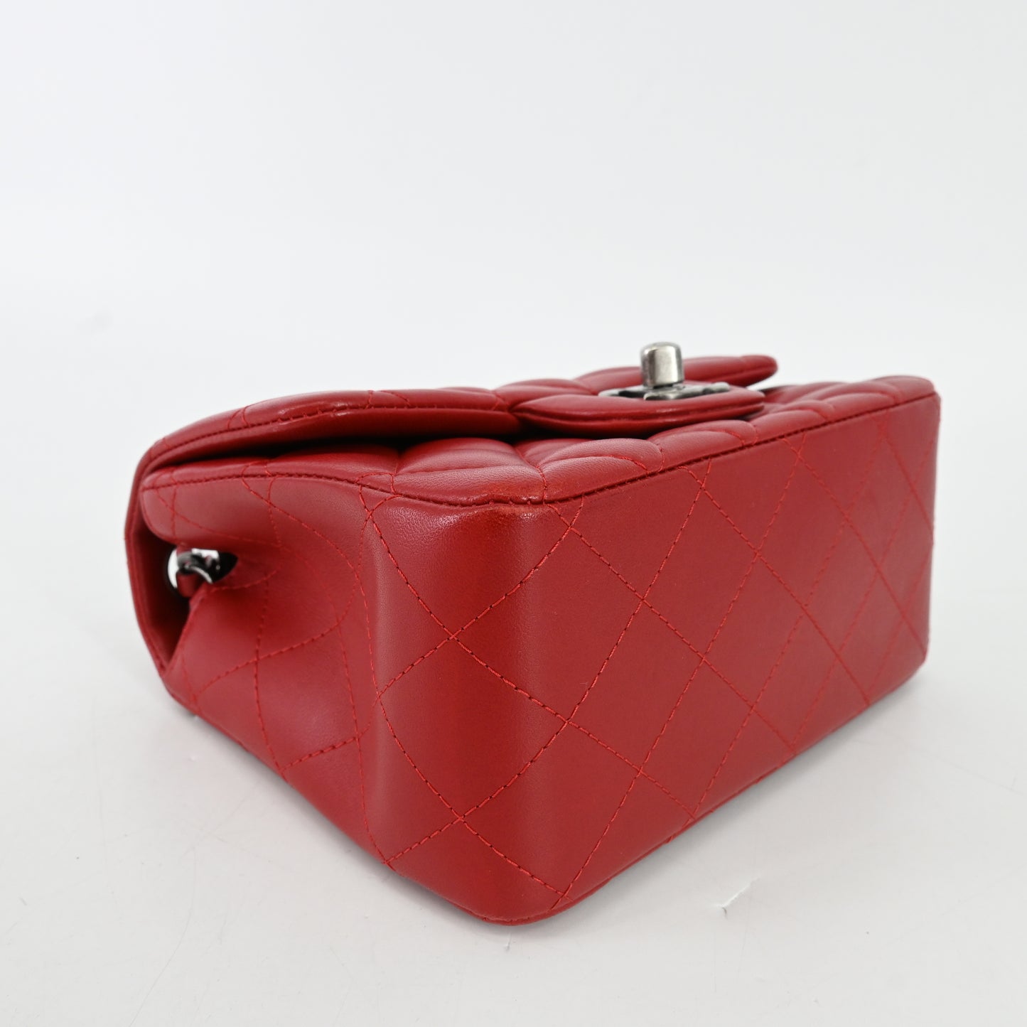 Lambskin Matelasse Chain Shoulder Bag, Silver Metal Fittings, Red, 20 Series