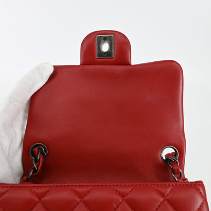 Lambskin Matelasse Chain Shoulder Bag, Silver Metal Fittings, Red, 20 Series