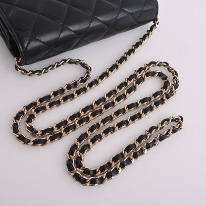 Lamb Chain Wallet G Metal Fittings 31 Series