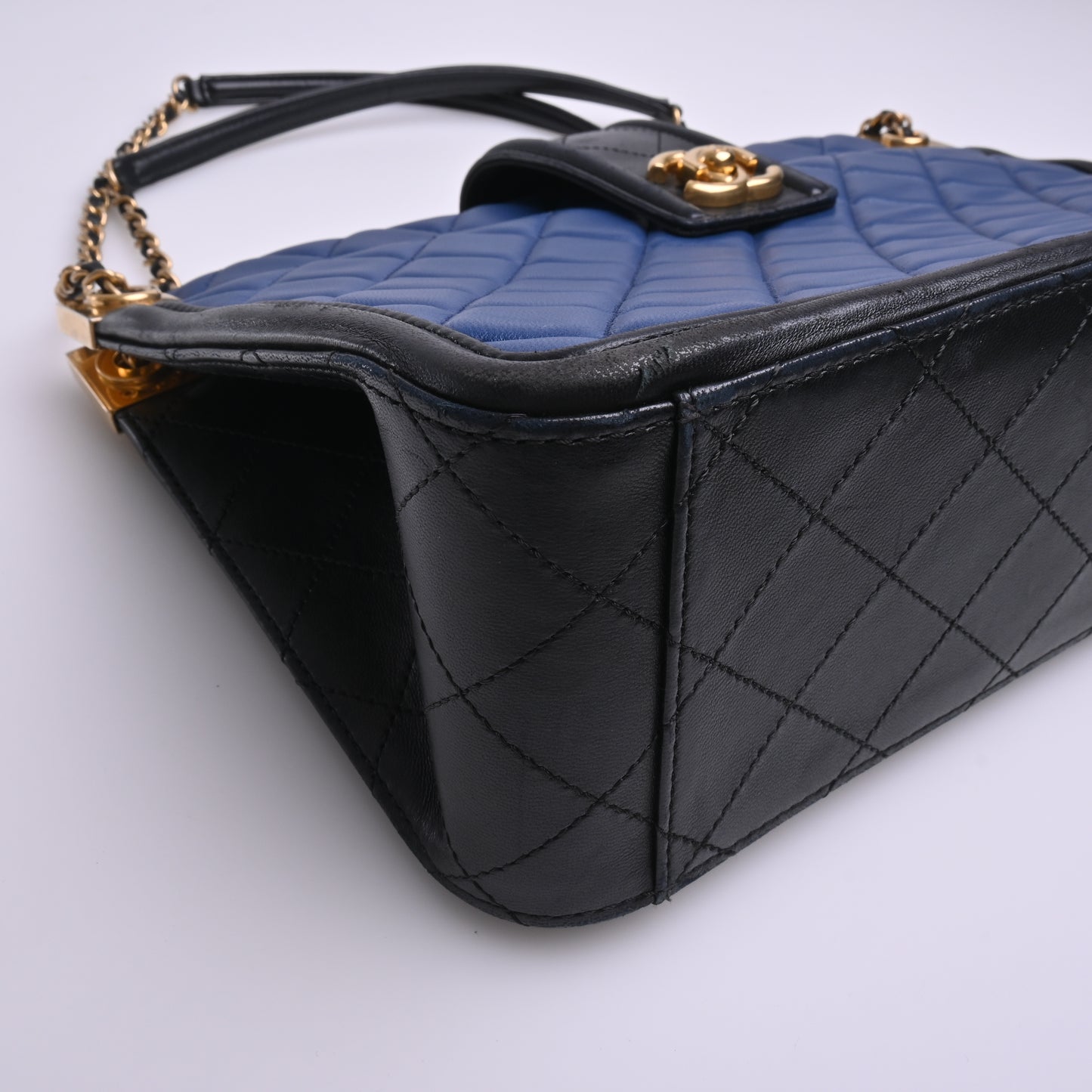 Lamb Chain Tote Navy 23 Series