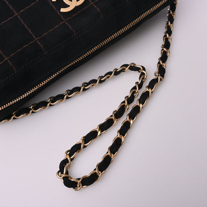 Chocolate bar suede chain shoulder bag black G metal fittings Series 7