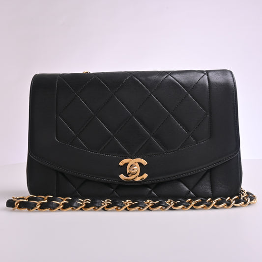 Lambskin Diana Shoulder Bag Black G Hardware 4th Series