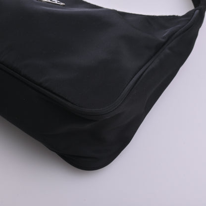 Nylon Pouch Black