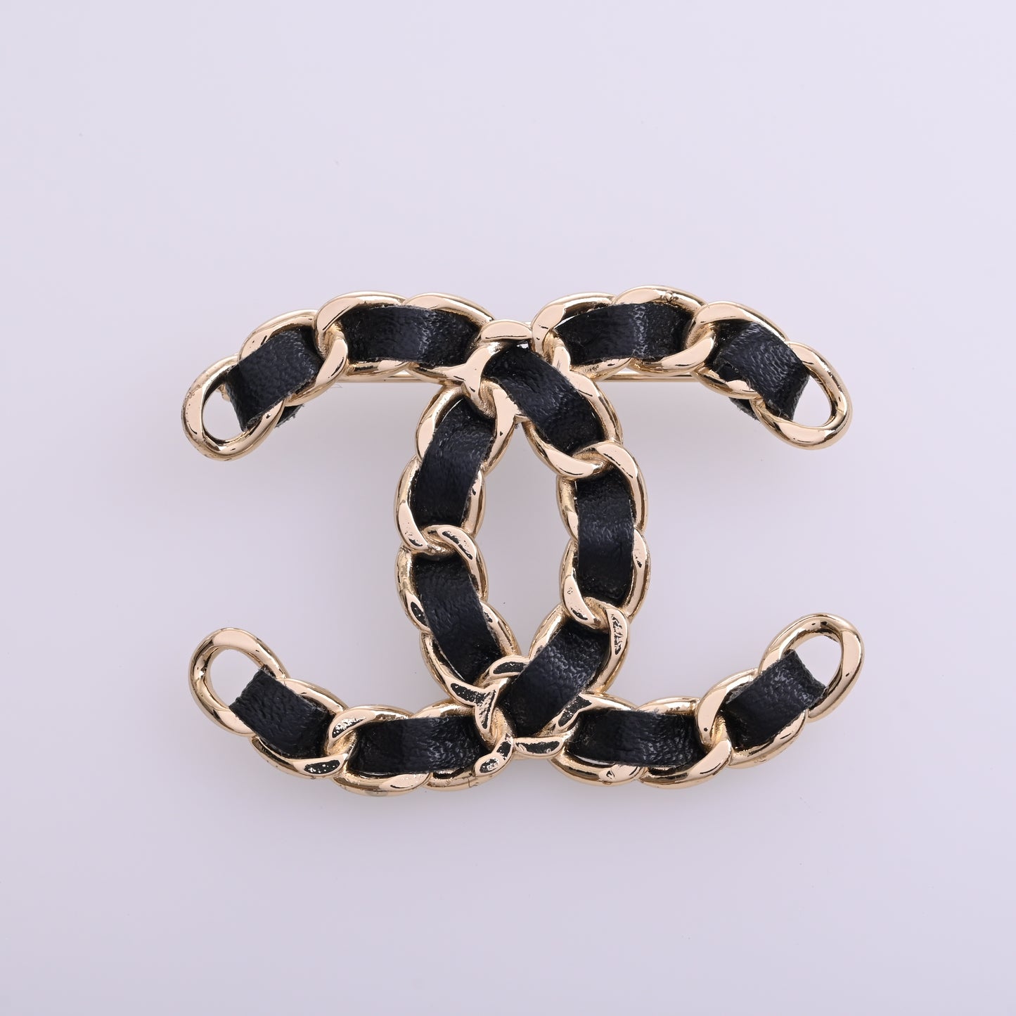 Coco Mark Chain Brooch Black Gold