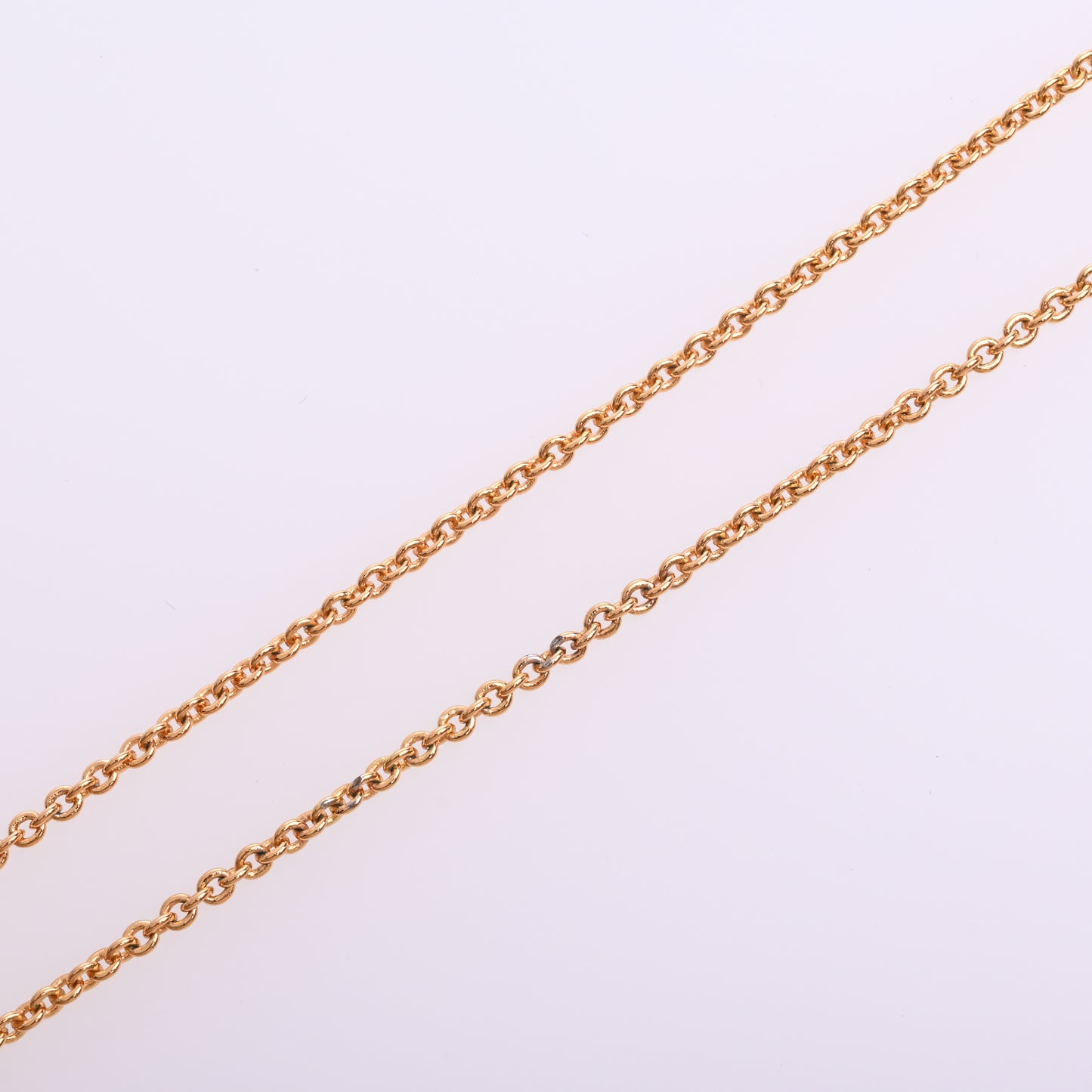 Essential V Necklace Gold