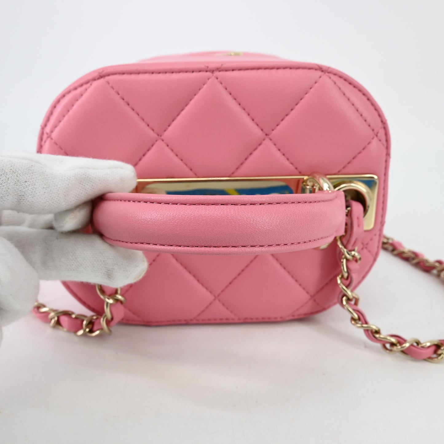 Leather Matelasse Vanity Chain Shoulder Bag Pink G Metal Fittings 30 Series