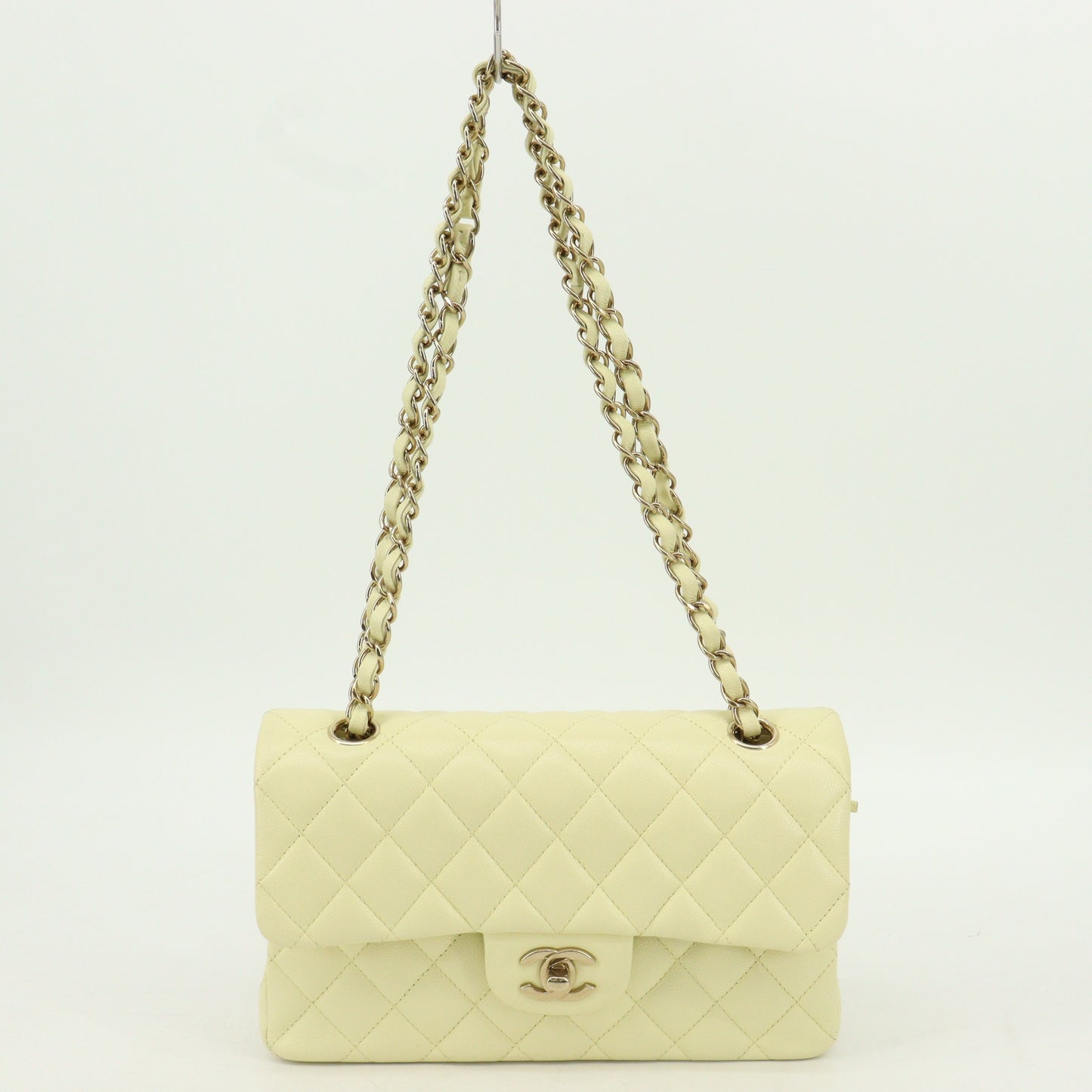 Caviar Skin Matelasse Double Flap Double Chain Shoulder Bag Yellow G Metal Fittings IC Chip