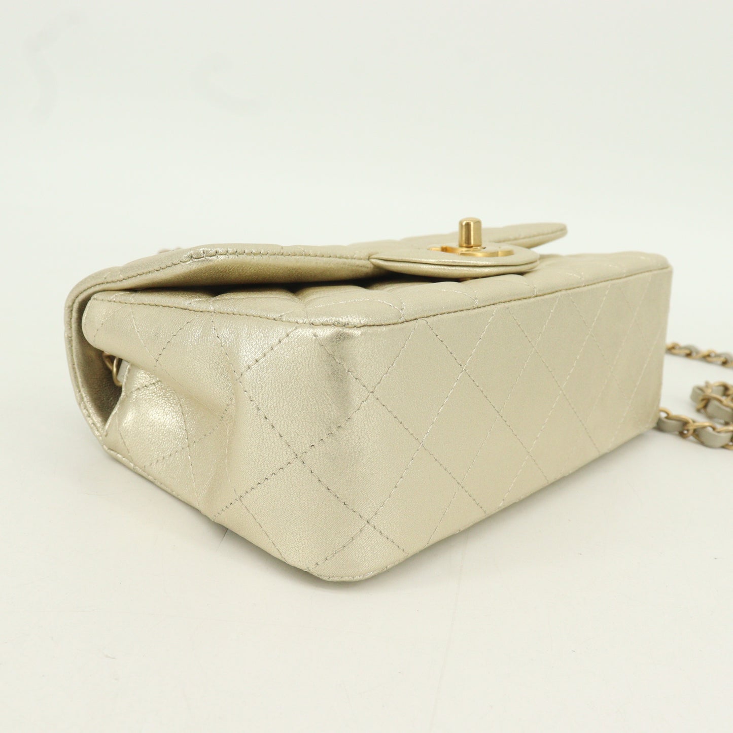 Lambskin Matelasse Chain Shoulder Bag G Metal Fitting Gold IC Chip