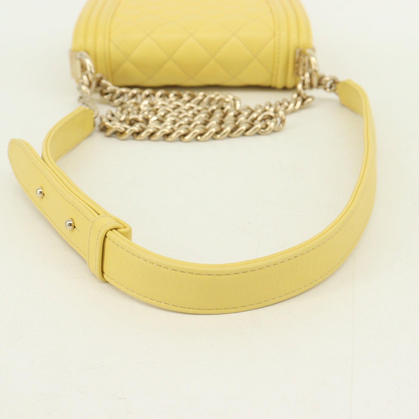 Leather Boy Chanel Chain Shoulder Bag Yellow G Metal Fittings 27th Series