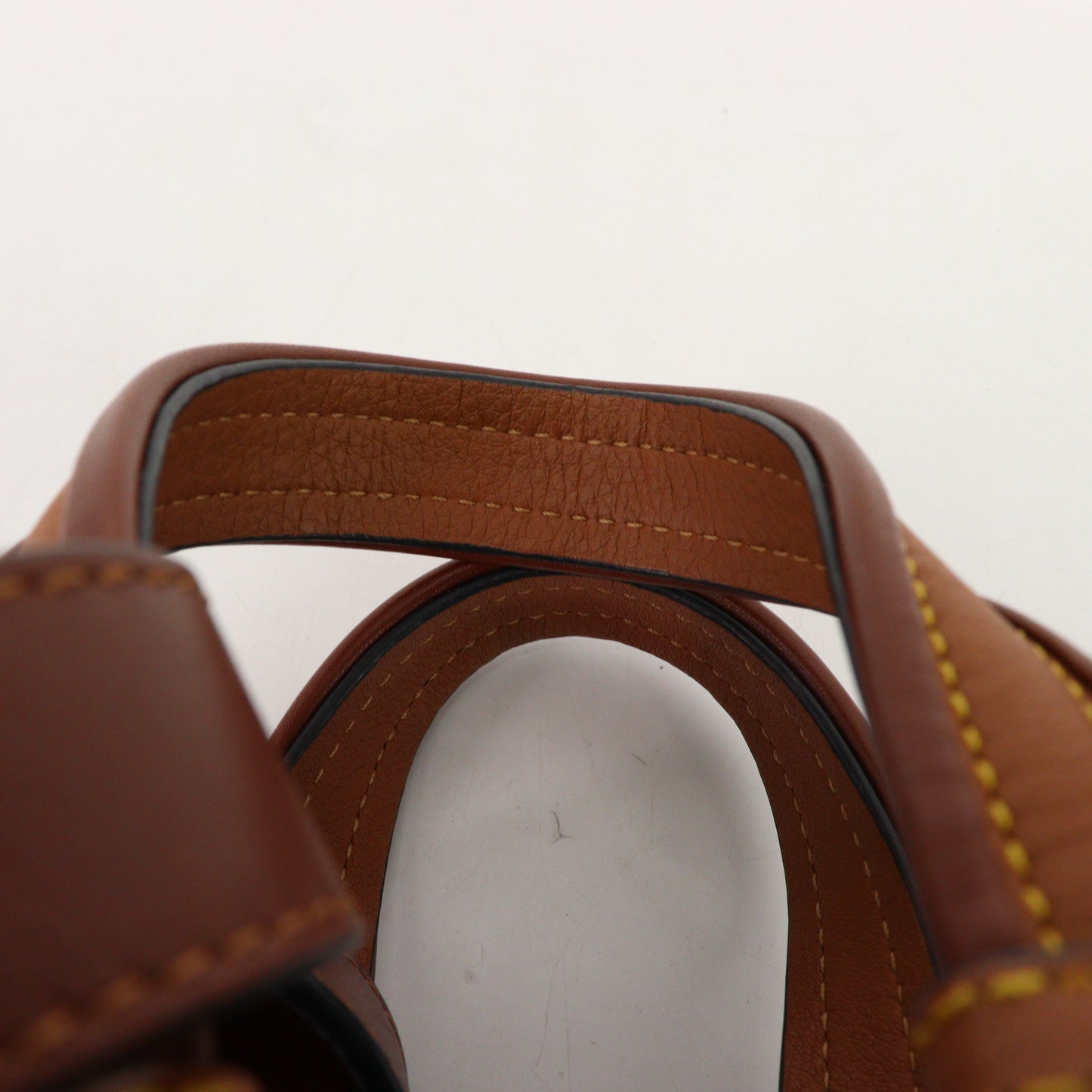 Leather hammock brown