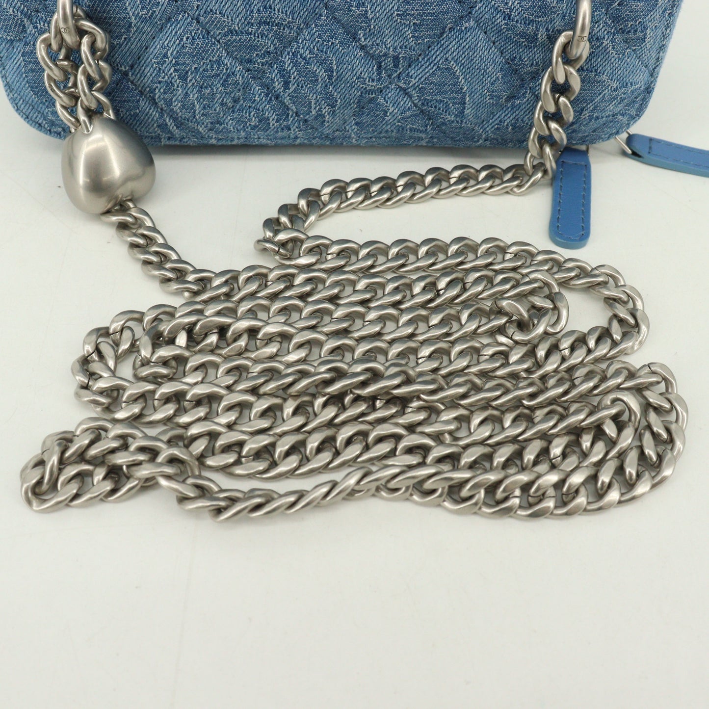 Denim Camellia Vanity Chain Shoulder Bag, Silver Metal Fittings, Random Number