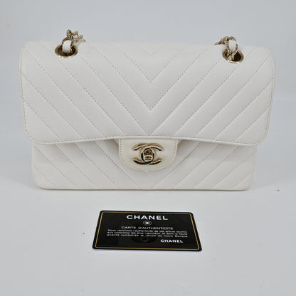 Caviar V-stitch W/W chain shoulder bag White G metal fittings 31 series