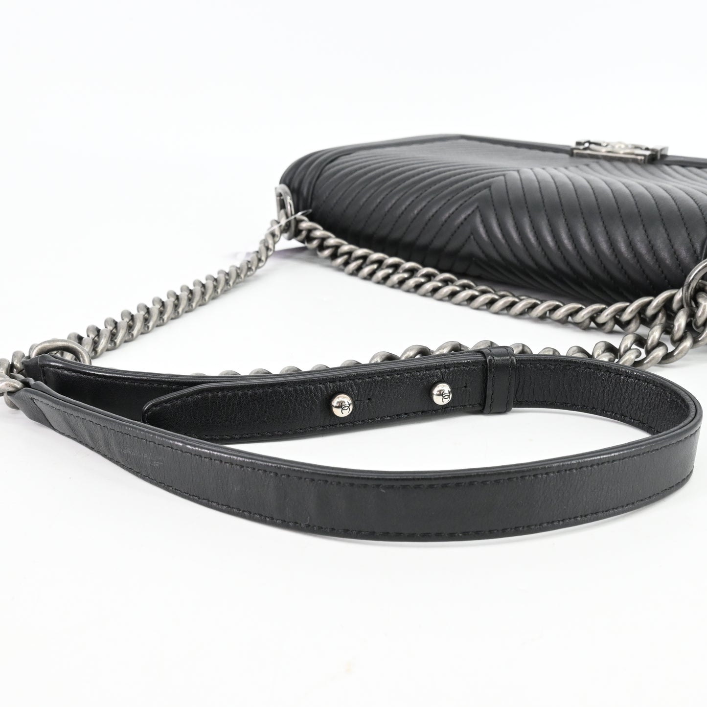 Leather V-stitch Boy Chanel chain shoulder bag, black, BK hardware, 20 series