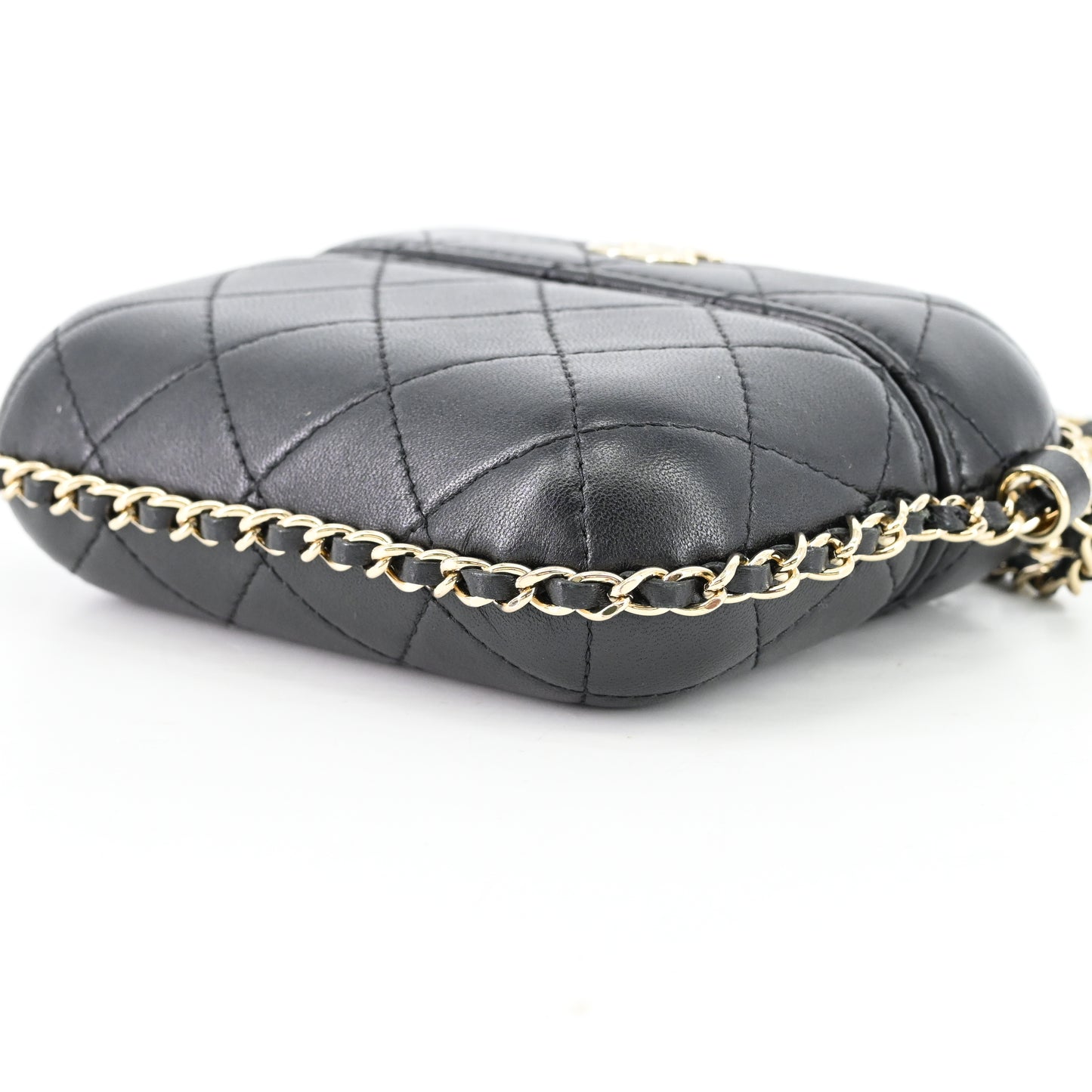 Lambskin Matelasse Chain Shoulder Bag Black G Metal Fittings 31 Series