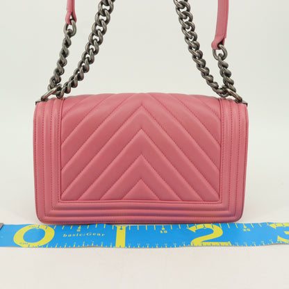 Lambskin V-stitch Boy Chanel chain shoulder bag, pink, BK hardware, 26th series