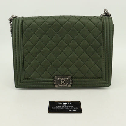 Leather Boy Chanel Chain Shoulder Bag Green BK Hardware 18th Series