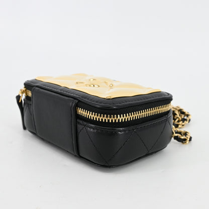 Lambskin mini chain shoulder bag, black x gold, G hardware, 31 series