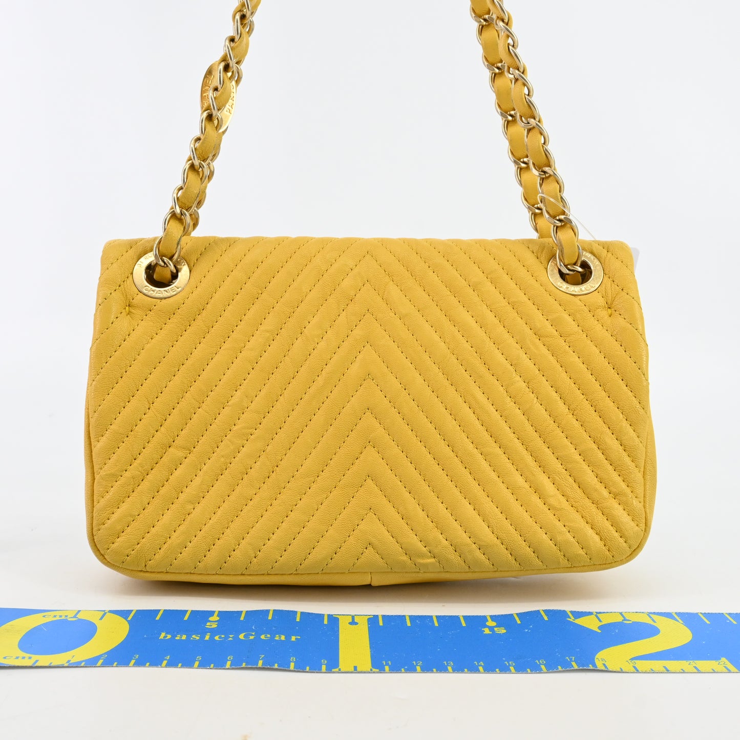 Leather V-stitch chain shoulder bag Yellow G metal fittings 21 series