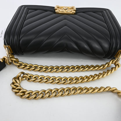 Lambskin Boy Chanel Chain Shoulder Bag Black G Metal Fittings 25 Series