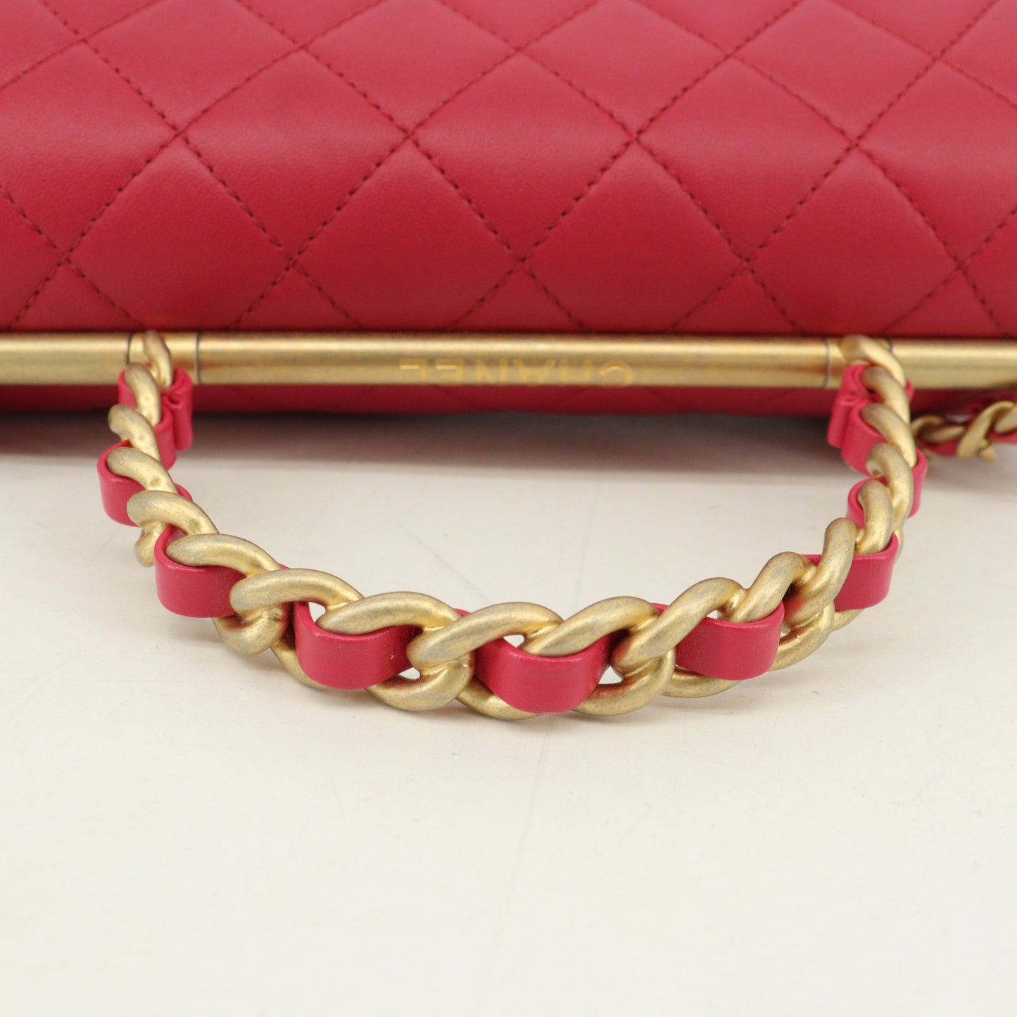 Lambskin 2-way chain shoulder bag, pink, G metal fittings, 30 series