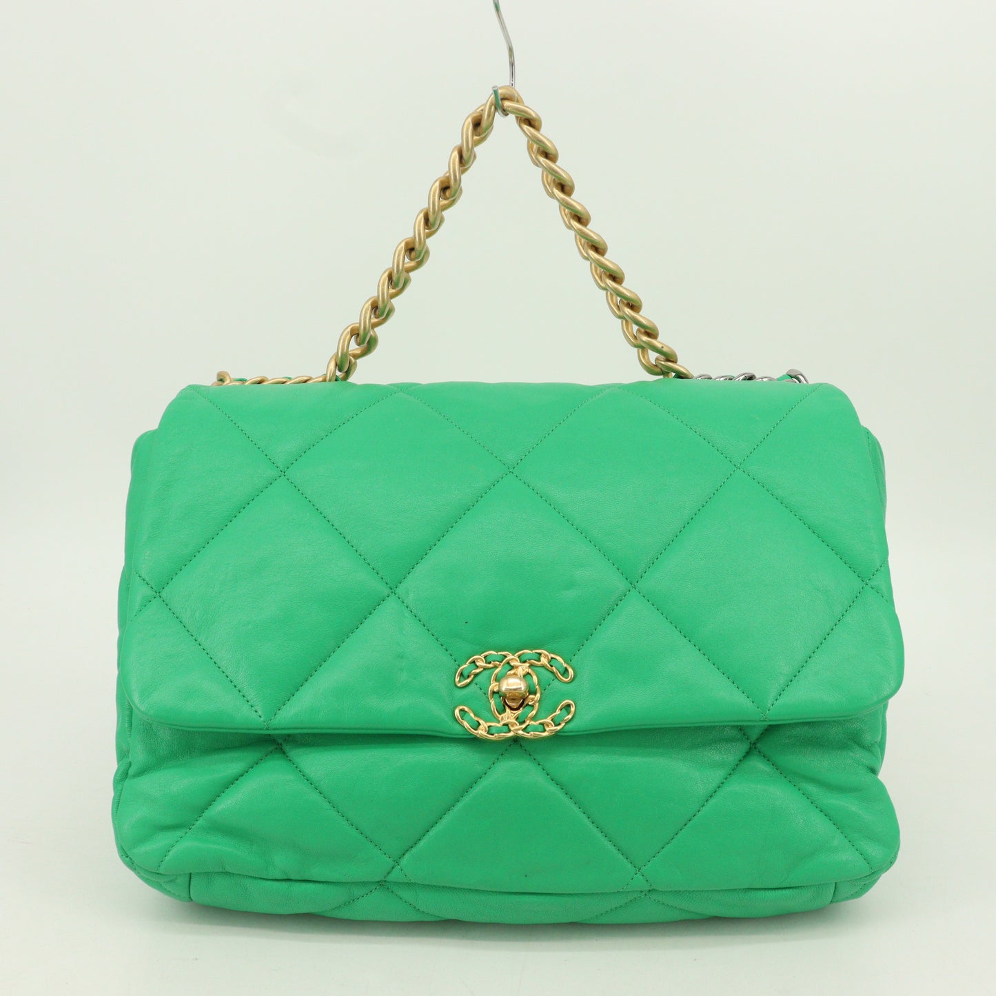 Lambskin Chanel 19 2-way chain shoulder bag, green, multi-metal fittings, 29th series