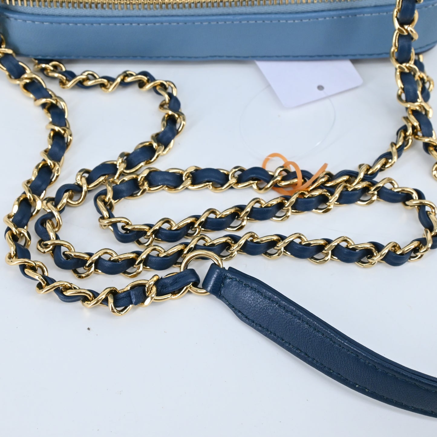 Lambskin chain shoulder bag, navy x blue, G metal fittings, 28 series