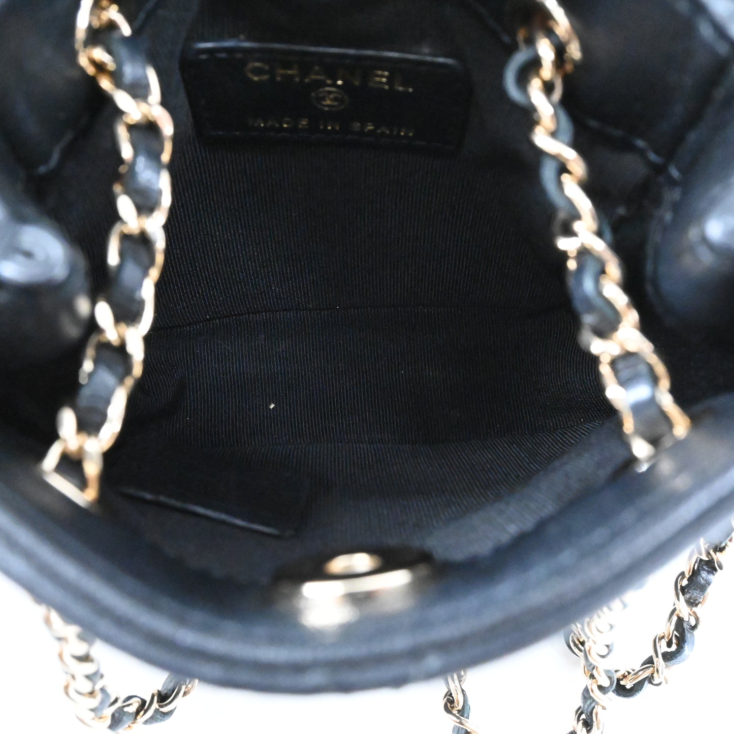 Lambskin Matelasse Mini Chain Shoulder Bag Black G Metal Fittings 31 Series