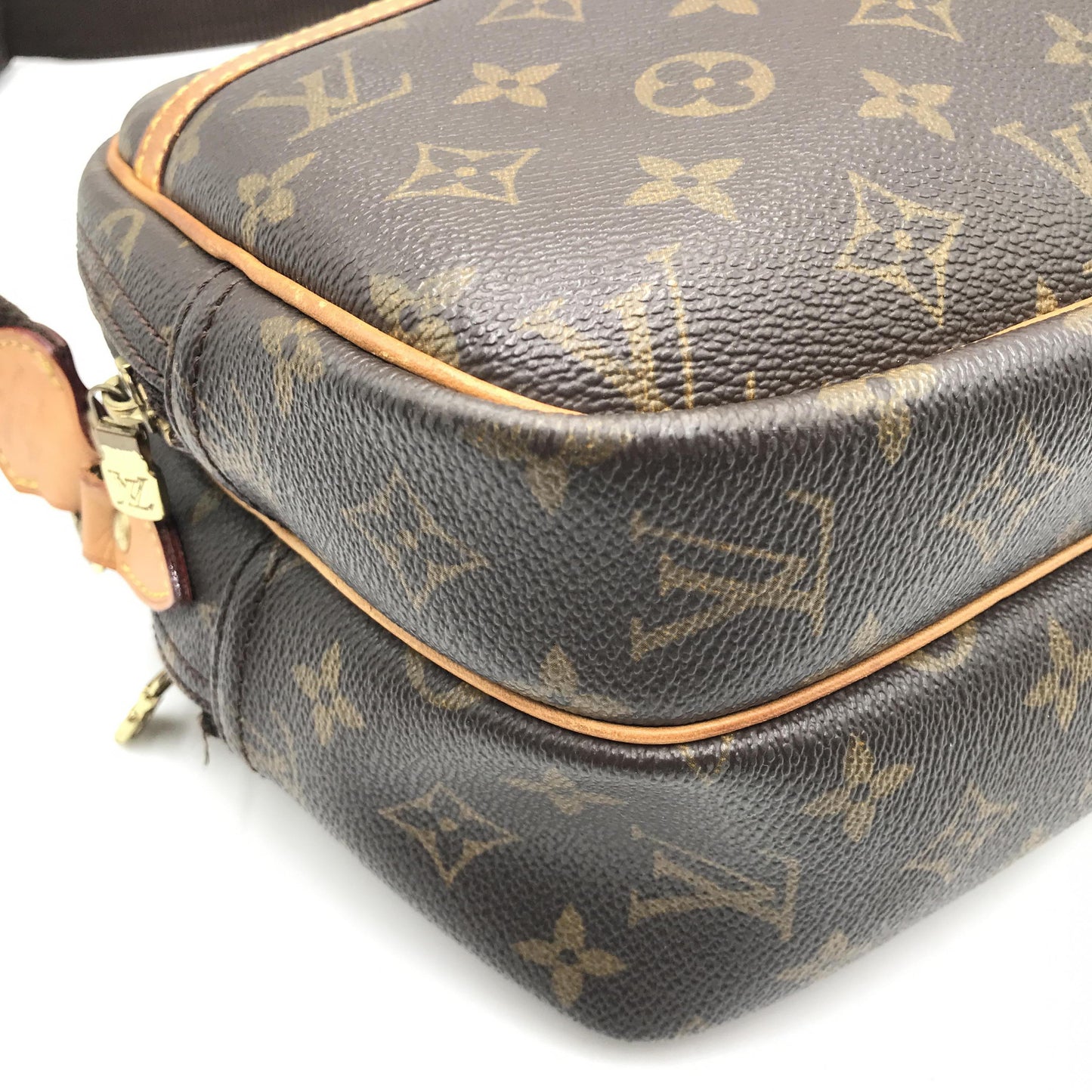 Louis Vuitton Monogram Canvas Reporter PM