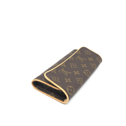 Louis Vuitton Monogram Canvas Pochette Twin PM Bag