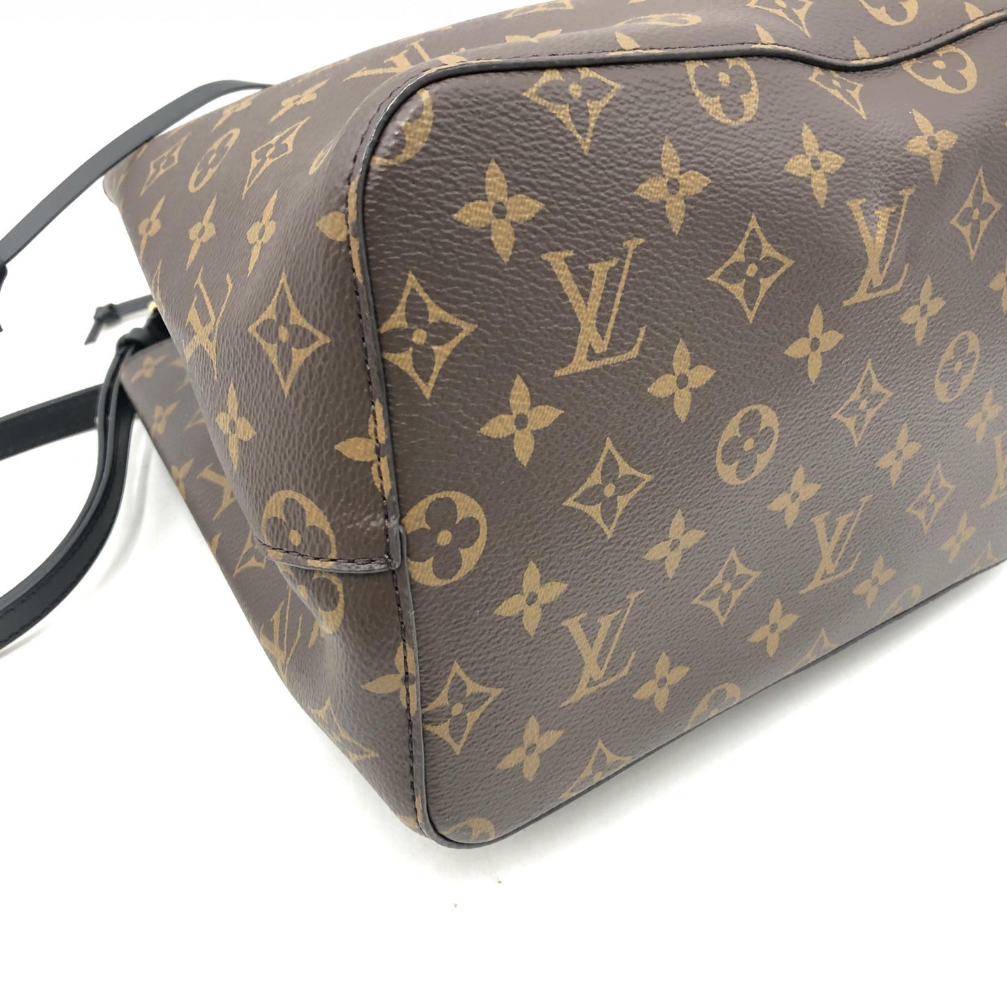 Louis Vuitton Monogram Neonoe Shoulder Bag