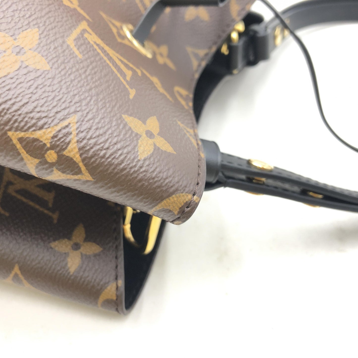 Louis Vuitton Monogram Neonoe Shoulder Bag