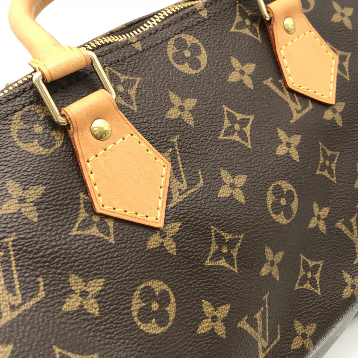 Louis Vuitton Monogram Canvas Speedy 30