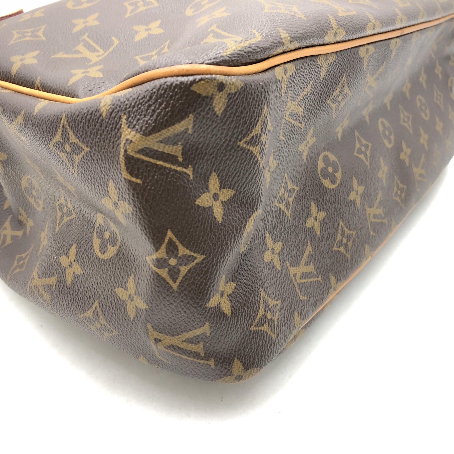 Louis Vuitton Batignolles Horizontal Monogram Canvas