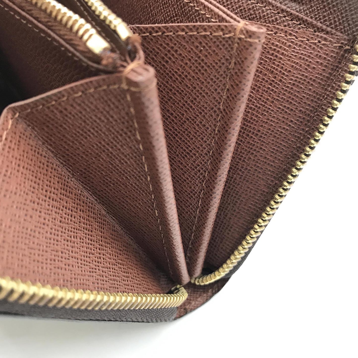 Louis Vuitton Monogram Zippy Wallet