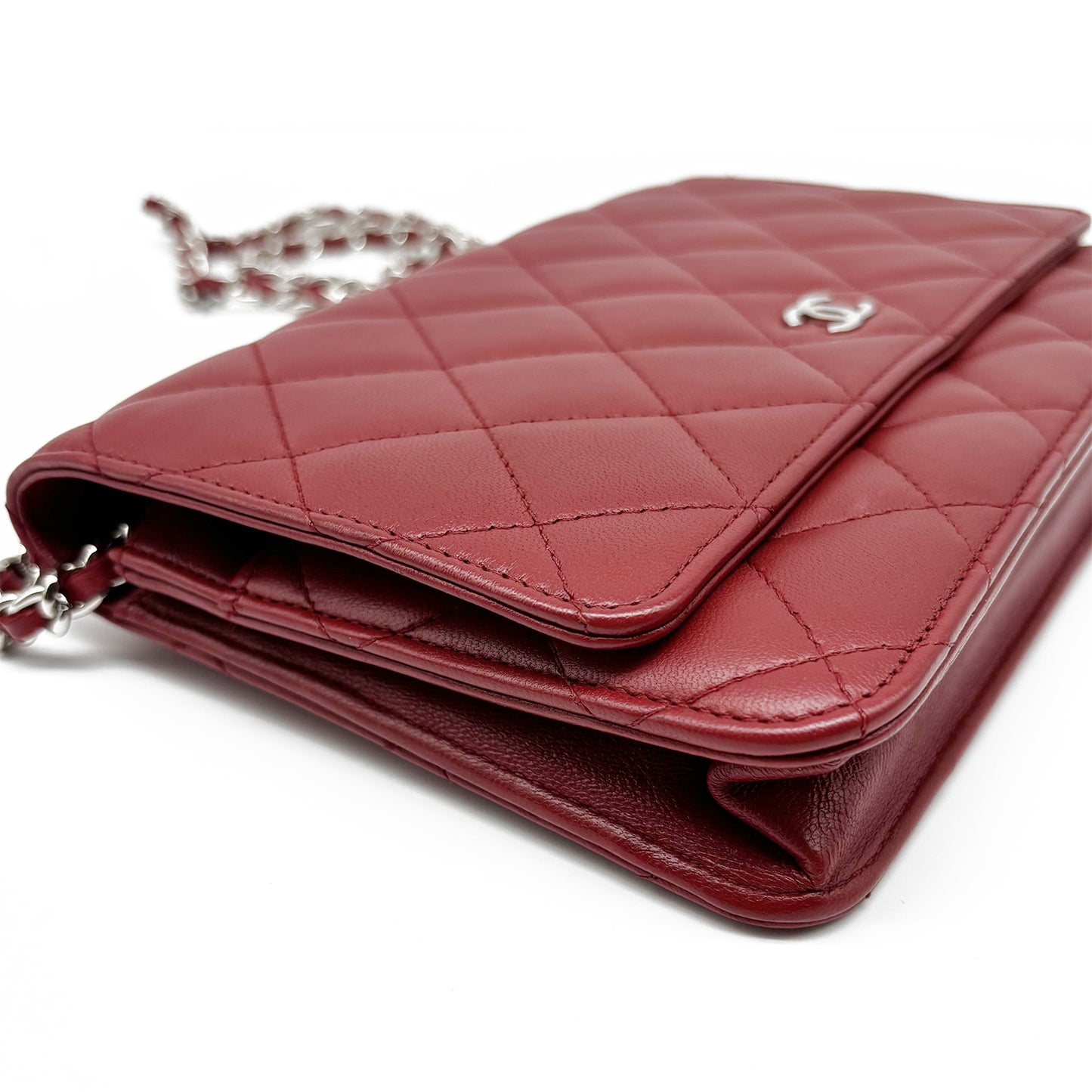 CC Lambskin Classic Wallet-on-Chain