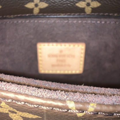 Monogram Pochette Metis MM