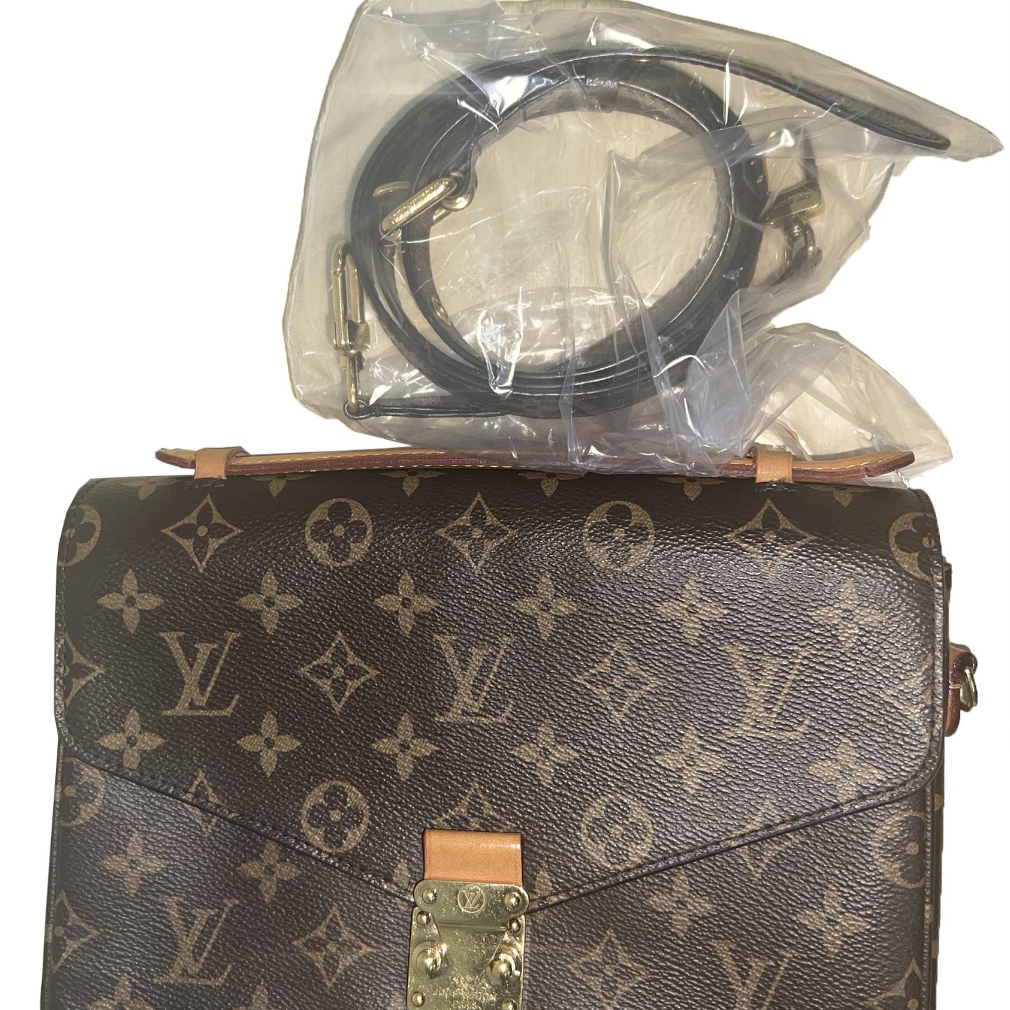 Monogram Pochette Metis MM