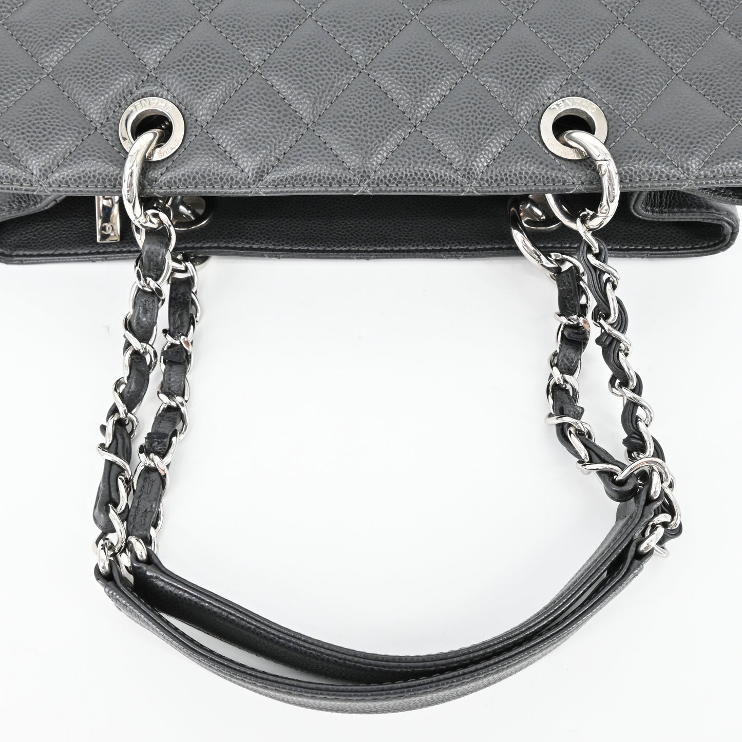 GST Caviar Skin Chain Tote Bag Black Silver Hardware 18198123