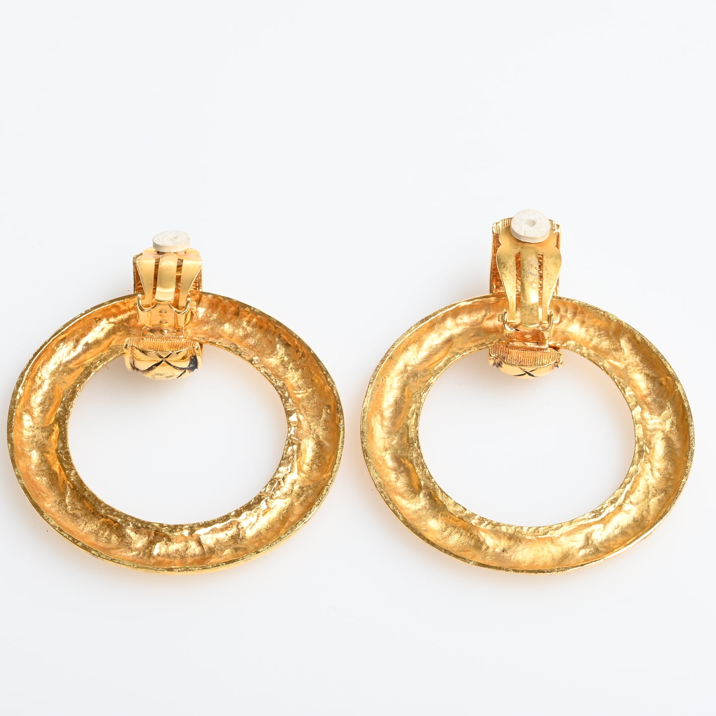 Matelasse Earrings Gold