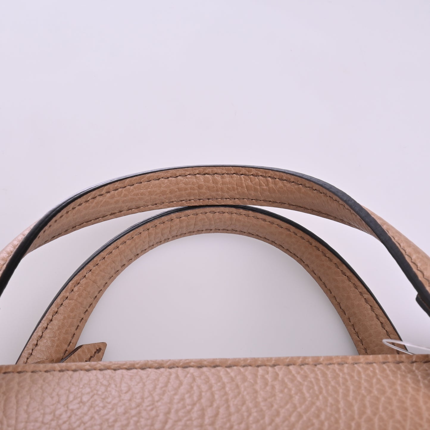 Soho Leather 2WAY Handbag Beige