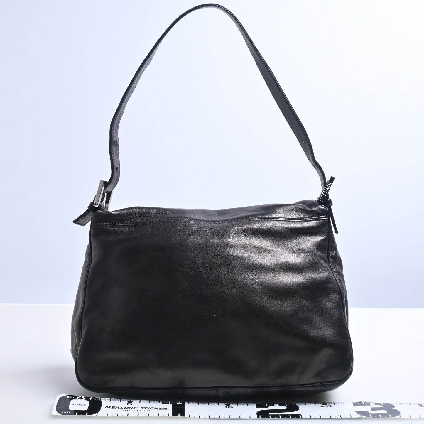 Leather Mamma Bucket One Shoulder Black