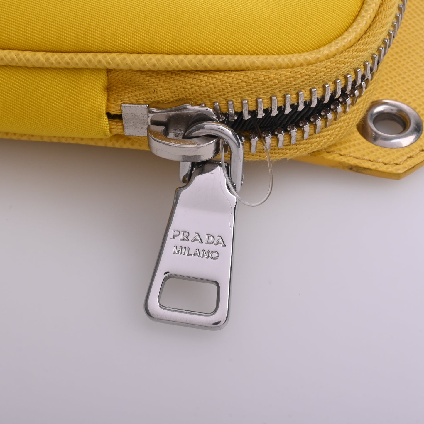 Iconic Nylon Multi Case Yellow