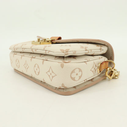 Monogram Dune Pochette Metis EW IC chip