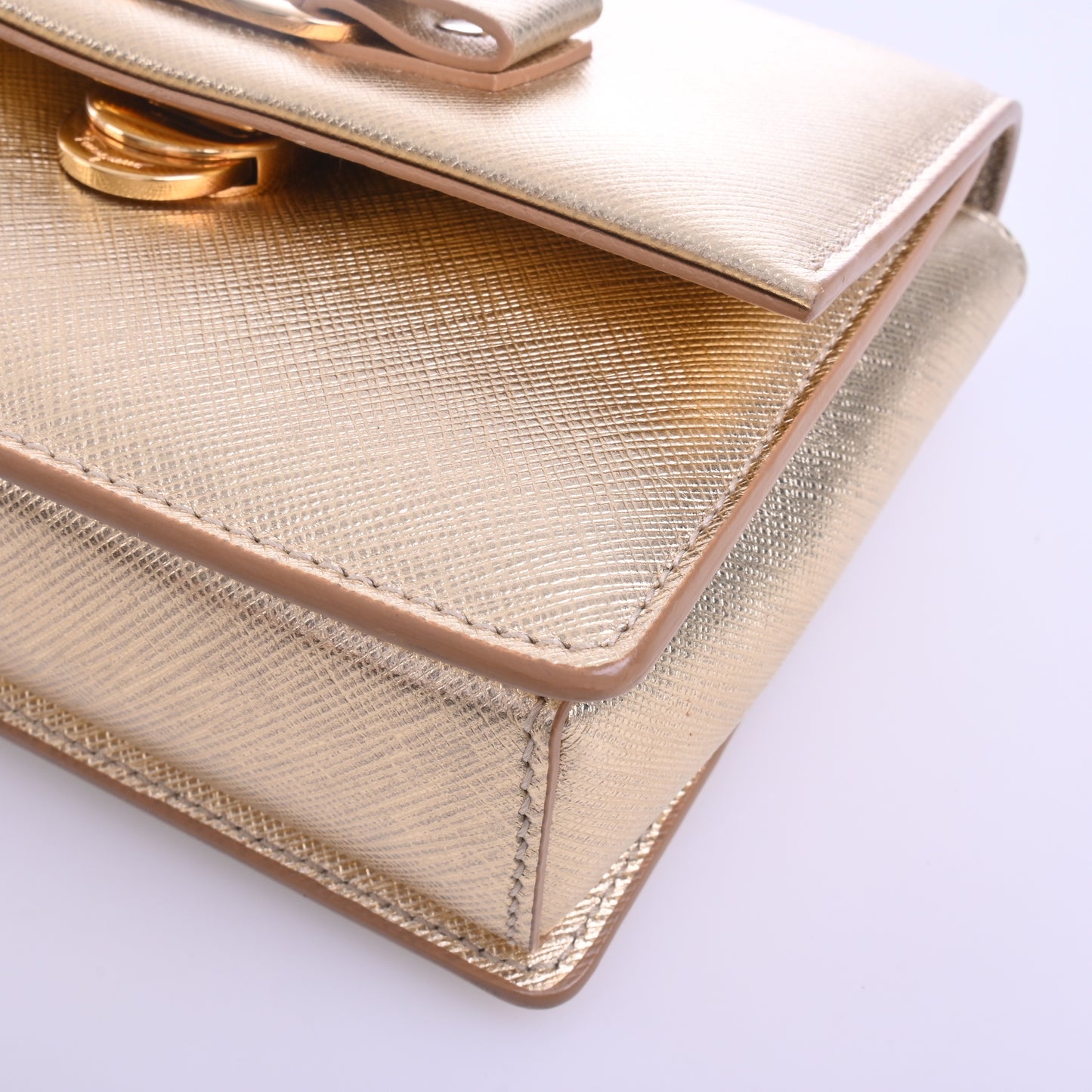 Vara Mini Chain Shoulder Bag Gold