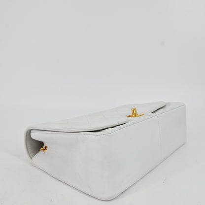 Lambskin Matelasse Chain Shoulder Bag White G Metal Fittings No Seal