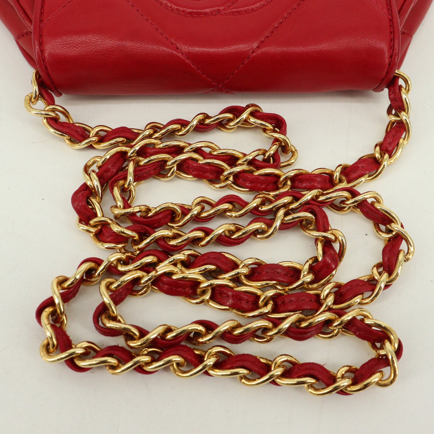 Lambskin Matelasse Chain Shoulder Bag G Metal Fittings Red Series 1