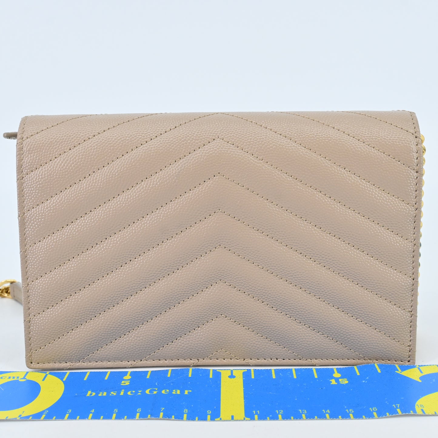 Chain Wallet Beige