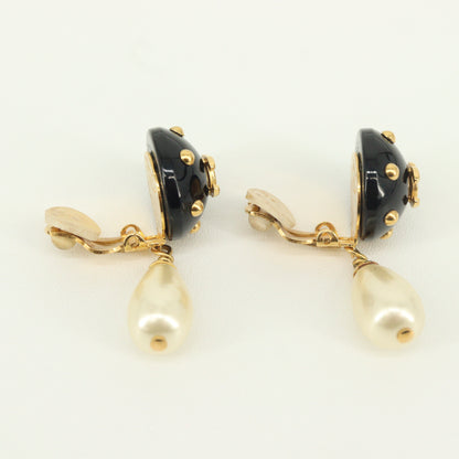 Black x Pearl Earrings