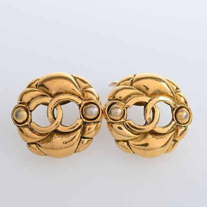 Coco Mark Earrings Gold 23