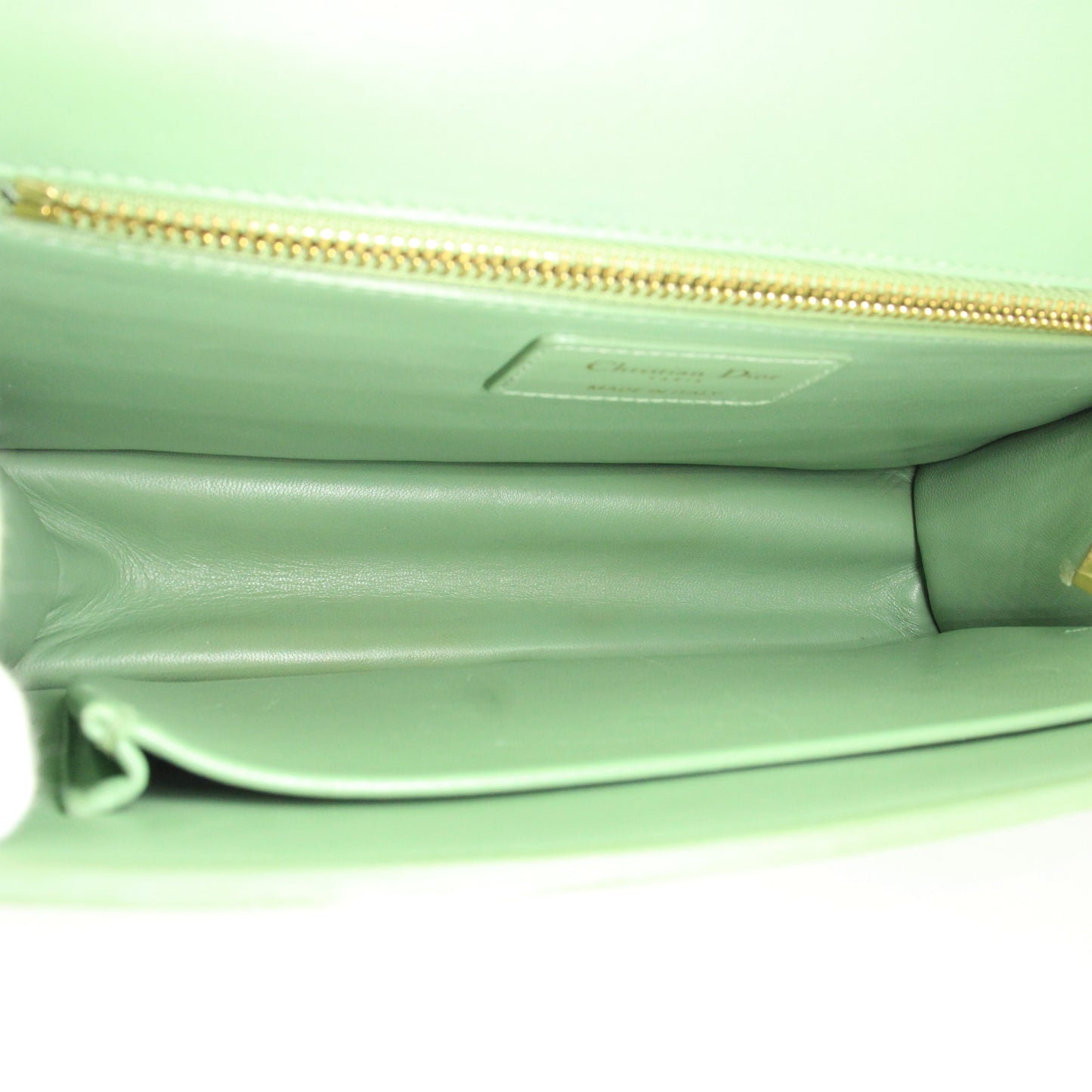 Montaigne 30 Shoulder Bag Green